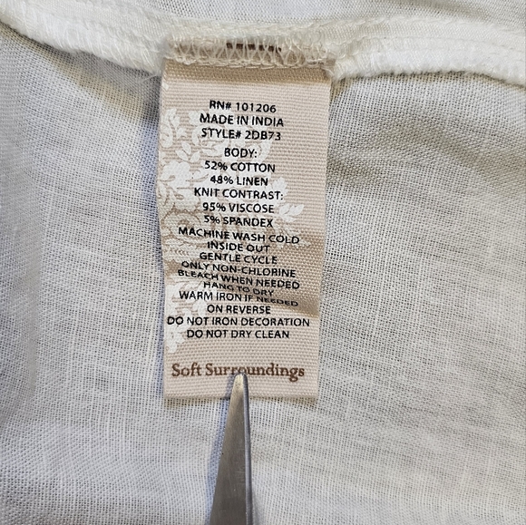 EUC Soft Surroundings Button Front Wide Sleeve Ruffle Linen Blouse - Picture 5 of 5